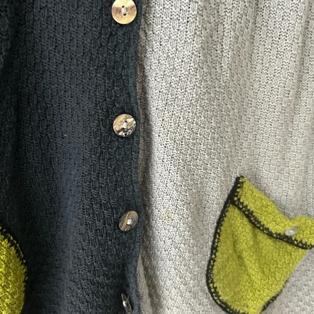 Margaret Winters Medium Colorblock Button-Up Cardigan Art To Wear - Picture 3 of 7